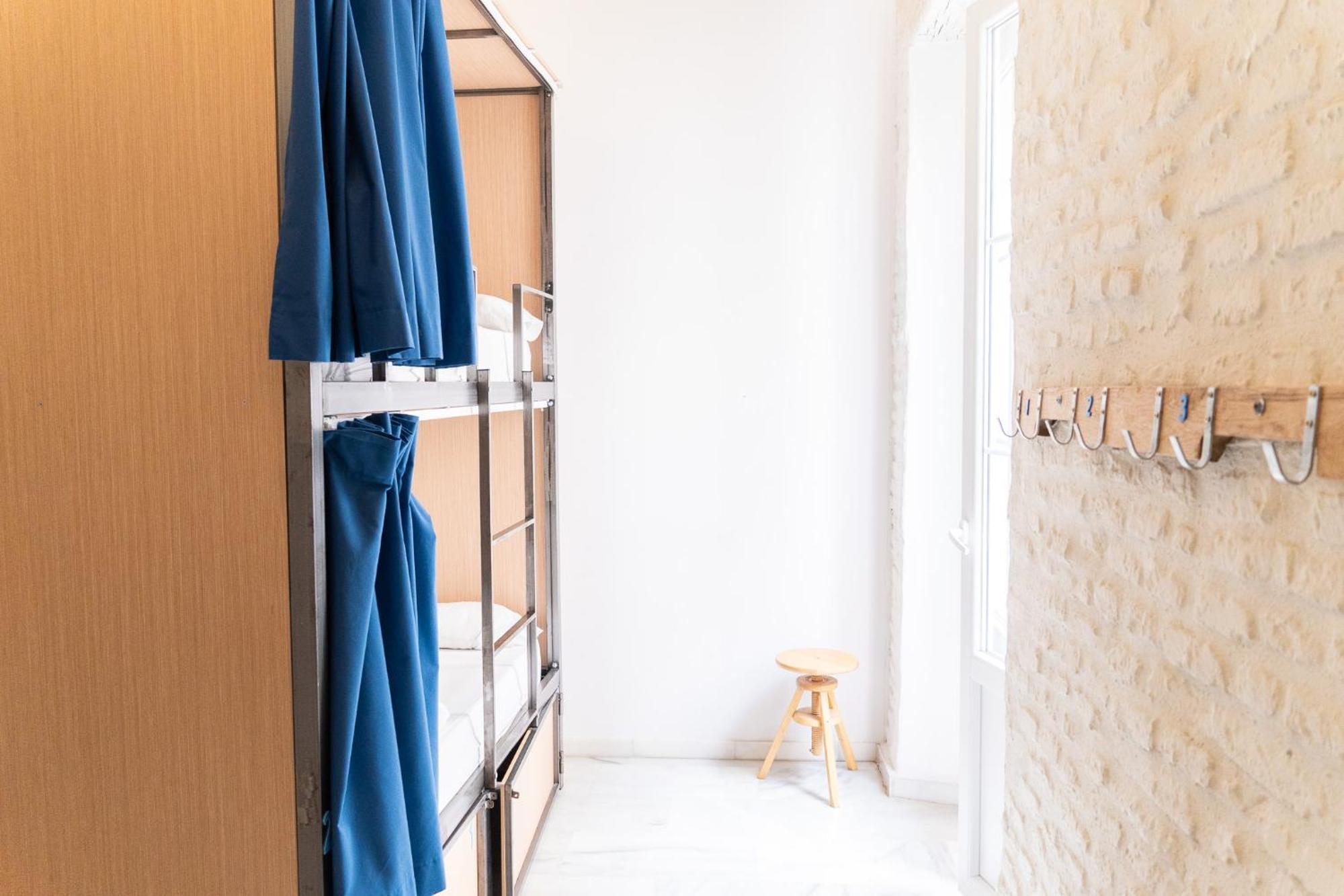 The Nomad Hostel&Pension, Seville